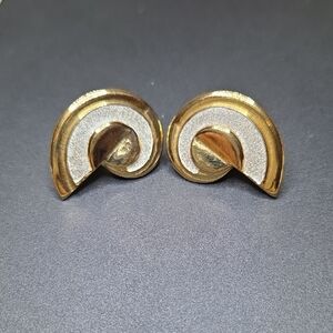 Vintage Butler Gold-Tone & Shimmer Shell Clip On Earrings